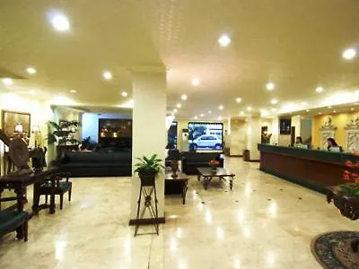 Diplomat 2*