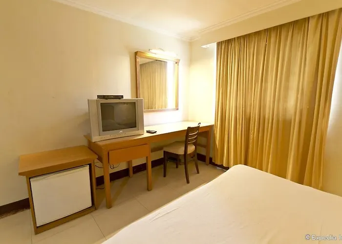 Hotel Diplomat