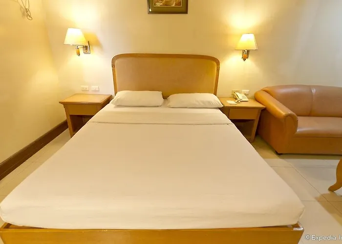 Hotel Diplomat 2*