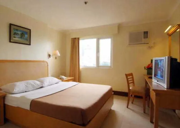 Hotel Diplomat 2*